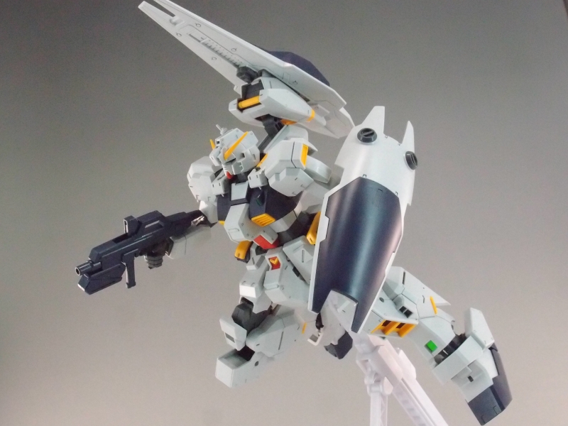 MG 1/100 RX-121-1 ガンダムTR-1 (ヘイズル改) (ADVANCE OF Z