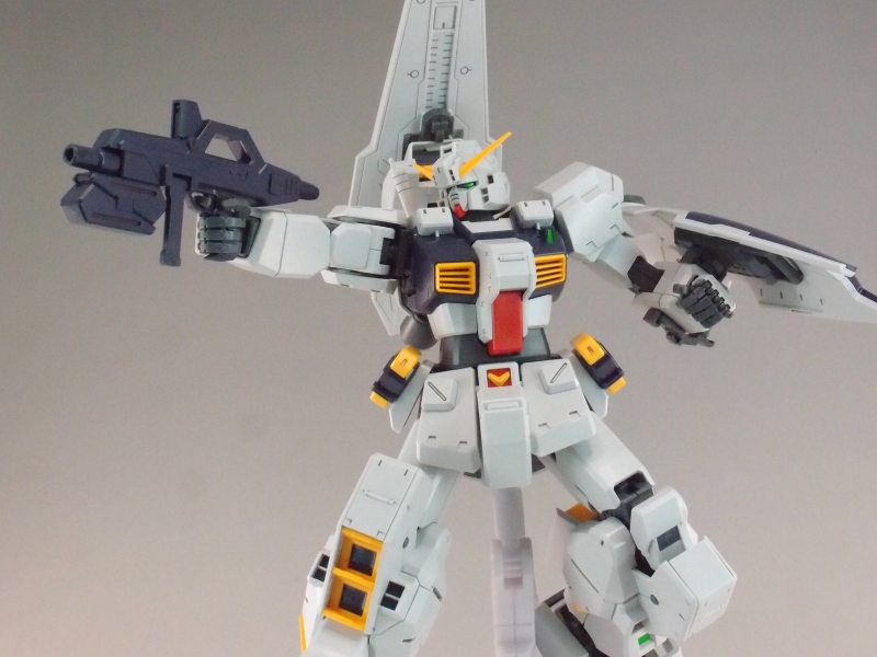 MG 1/100 RX-121-1 ガンダムTR-1 (ヘイズル改) (ADVANCE OF Z