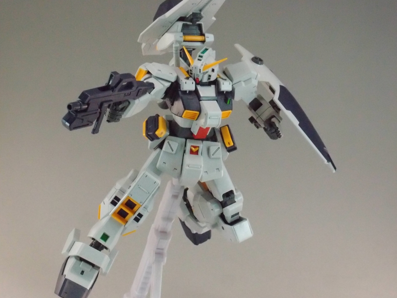 MG 1/100 RX-121-1 ガンダムTR-1 (ヘイズル改) (ADVANCE OF Z
