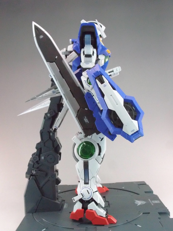 1/60 GN-001ガンダムエクシア (機動戦士ガンダム00) 6g7v4d0 71JavG5JvPS._UF350,350_QL50_.jpg