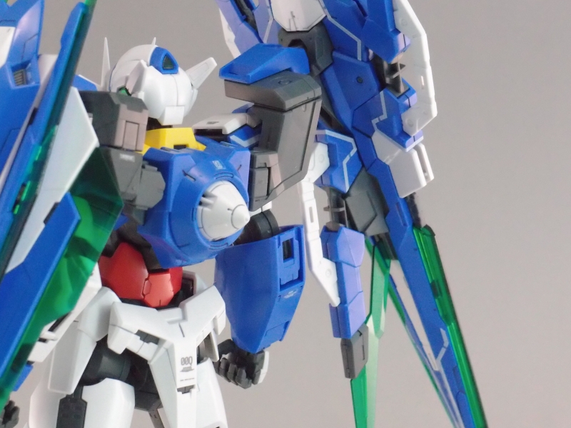 MG 1/00 GNT-0000/FS ダブルオークアンタ フルセイバー (機動戦士