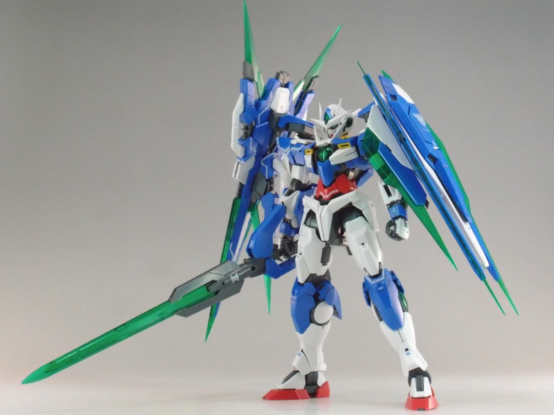 変更OK 1/100MG ダブルオークアンタフルセイバー 機動戦士ガンダム00V