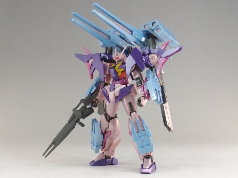 HGBD 1/144 ガンダムダブルオースカイHWS(トランザム