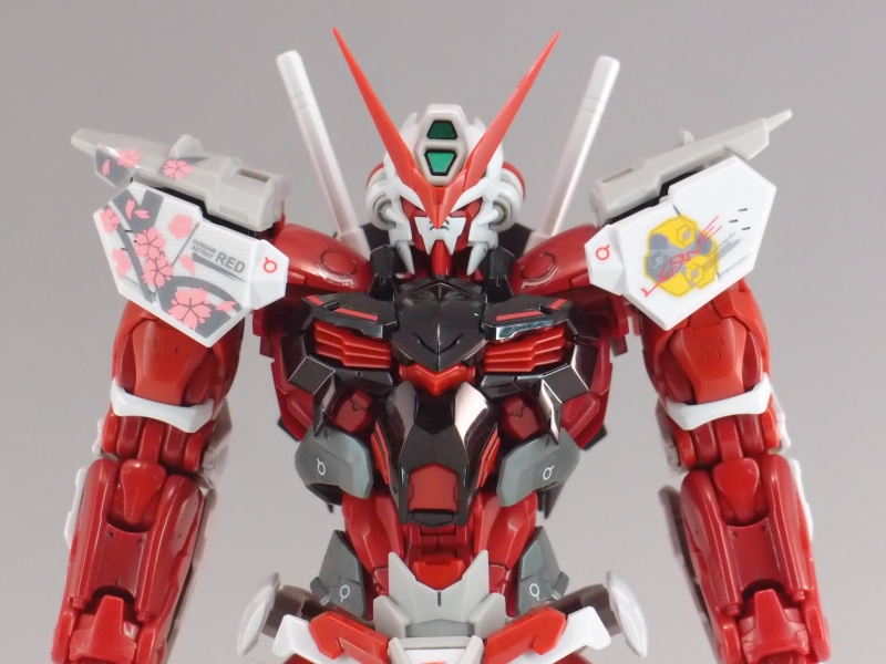 ハイレゾリューションモデル 1/100 MBF-P02 ガンダムアストレイレッド