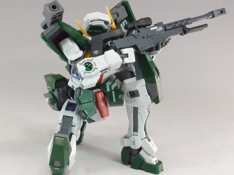 MG 1/100 GN-002 ガンダムデュナメス (機動戦士ガンダム00)レビュー