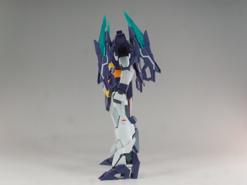 MG 1/100 ガンダムAGE IIマグナム (ガンダムビルドダイバーズ)レビュー
