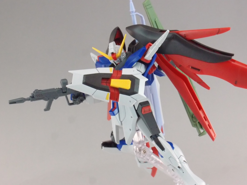 HGCE 1/144 ZGMF-X42S デスティニーガンダム (機動戦士ガンダム