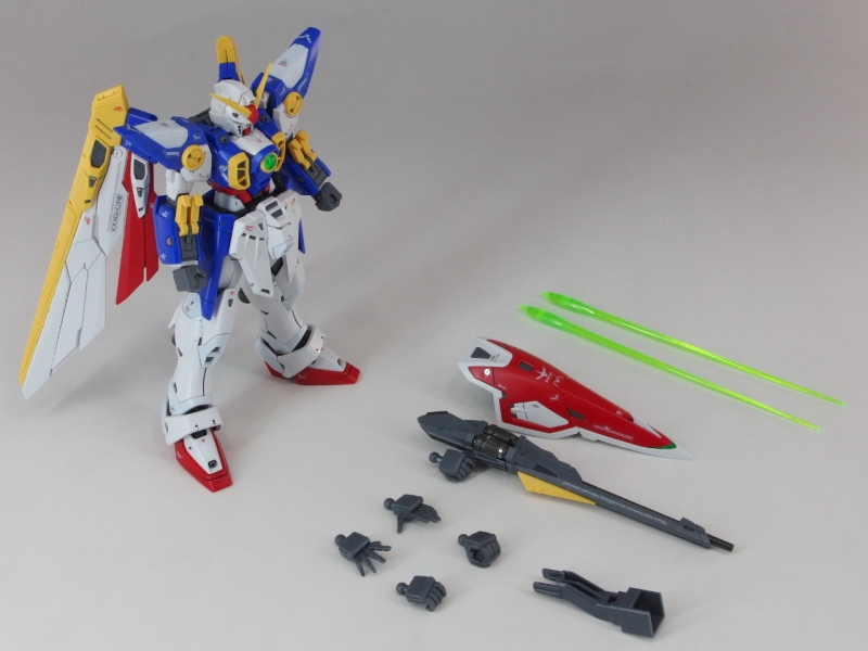 RG 1/144 XXXG-01W ウイングガンダム (新機動戦記ガンダムW