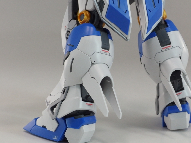 RG 1/144 RX-93-v2 Hi-νガンダム (機動戦士ガンダム 逆襲のシャア