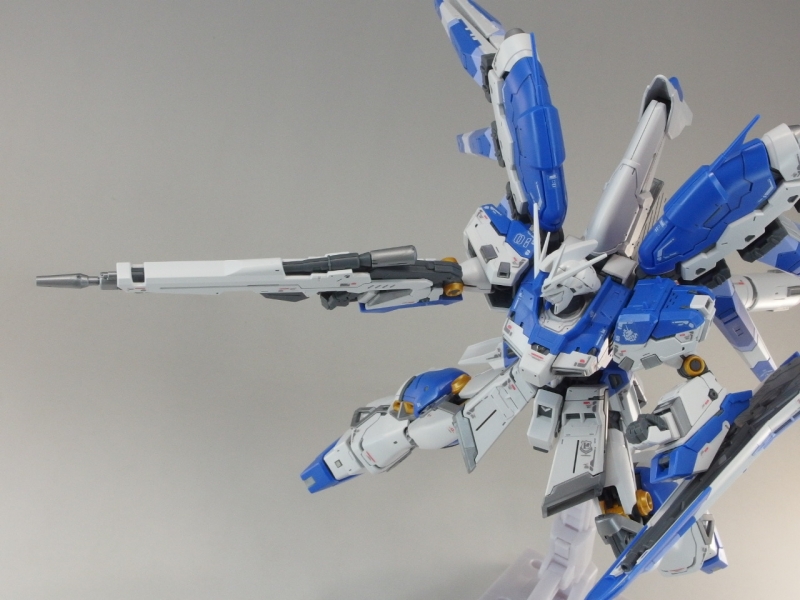 RG 1/144 RX-93-v2 Hi-νガンダム (機動戦士ガンダム 逆襲の