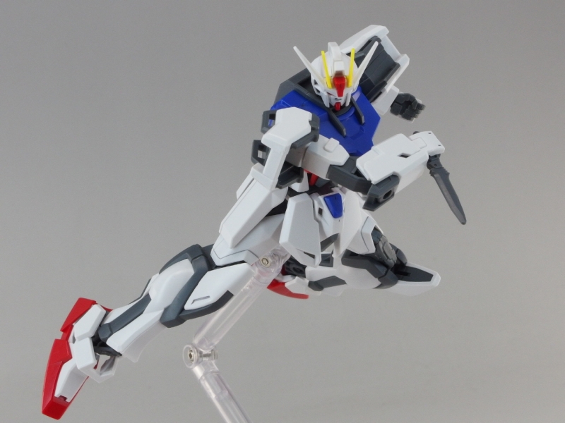 EG 1/144 GAT-X105 ストライクガンダム(ライトパッケージVer.) (機動