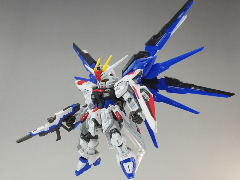 Bandai MGSD ZGMF-X10A Freedom Gundam Z.A.F.T. Mobile Suit
