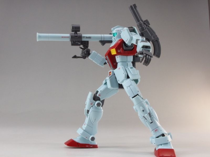 HG 1/144 ジム (ショルダー・キャノン装備/ミサイルポッド装備