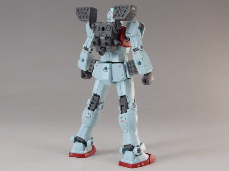 HG 1/144 ジム (ショルダー・キャノン装備/ミサイルポッド装備