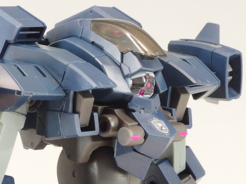 新品 1/72 HG アーロンライノ グレイディ専用機 境界戦機 極鋼ノ装鬼 バンダイ HG 1/72 アーロンライノ(グレイディ専用機) 「境界戦機