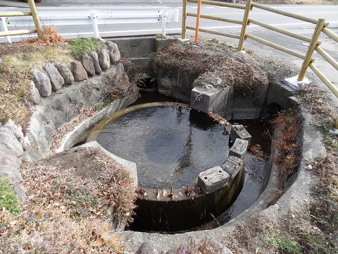 赤城第二円筒分水