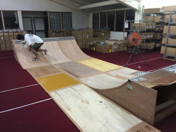 DIYランプをスタッフで作りました。   SK8SUNABE WEB SHOP STAFF BLOG