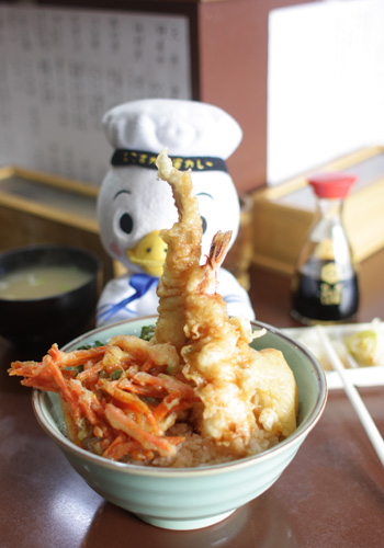 天丼の岩松で海鮮丼たべてきました 横須賀海軍カレー本舗 スカレーブログ