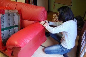 ソファーの肘掛の修理