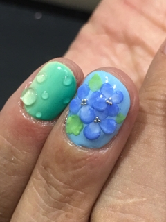 Nail 大阪府アリオ八尾の中にある美容室juicy Hair ジューシーヘアー