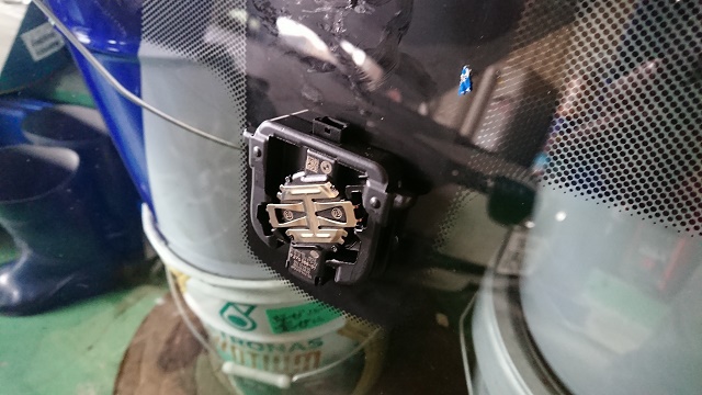 BMW フロントガラス交換2