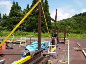 RCリゾート操作台建て替え、柱-1番.jpg