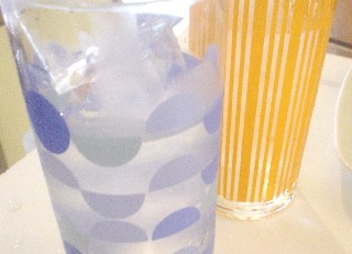 お冷 水 グラス