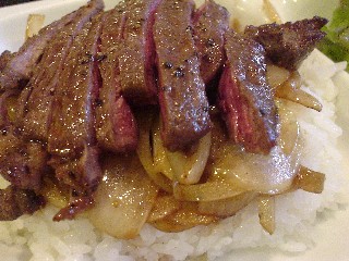 ステーキハウス 沼津市 ランチ ステーキ丼 牛肉 吉田町