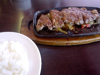 駿東郡長泉町下土狩 ストーリーズ STORY’S ベーカリーレストラン ランチ あしたか牛