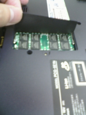 Vaio 背面メモリ増設完了