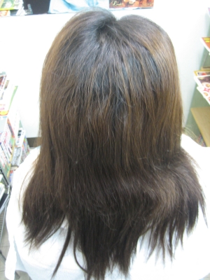 ヘアカラーと縮毛矯正