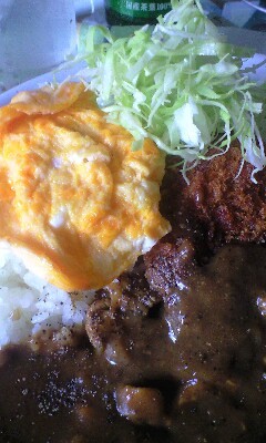 一皿で収まるカレープレート