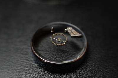 LONGINES ヒゲ切れ。 | ゼンマイワークスの日常。