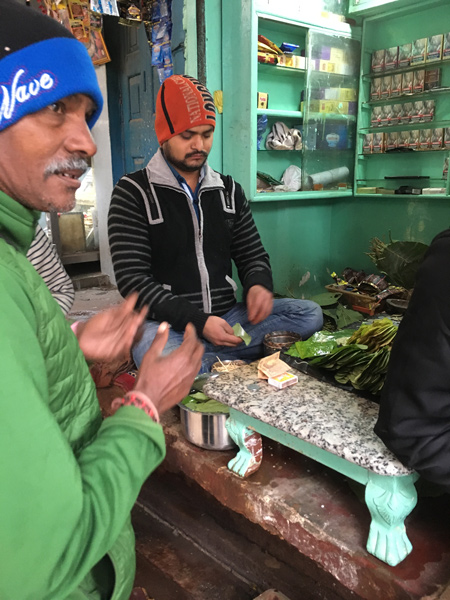 Amazon ホビー・楽器・アート インドアンティーク葉タバコバサミ