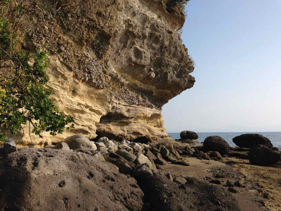 世界ジオパーク龍石海岸