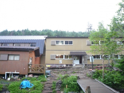 オーレン小屋 全景