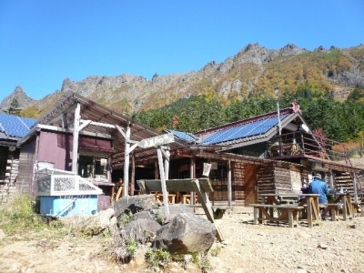 行者小屋到着