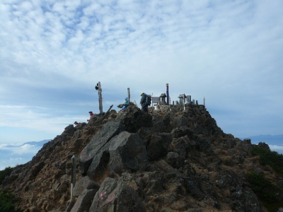 赤岳山頂へ
