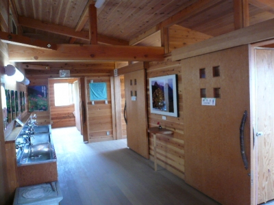 硫黄岳山荘 トイレ