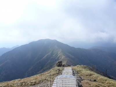 剣山山頂から次郎笈