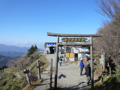 西島駅 剣山リフト