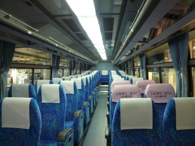 三重交通バス車内