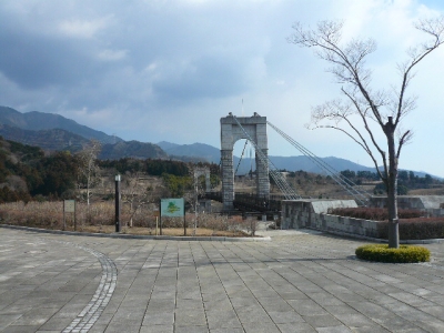 秦野戸川公園大橋