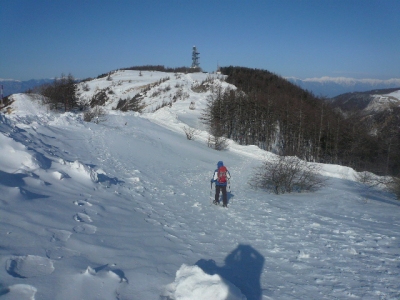 王ヶ鼻へ向かう雪道