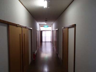 瑞垣山荘2F廊下