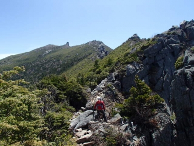 金峰山の岩稜線