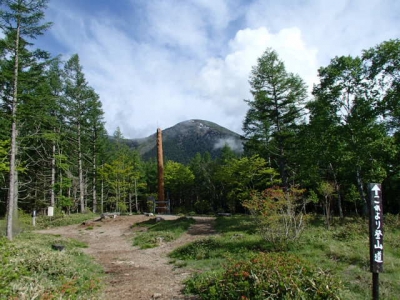 蓼科山全景