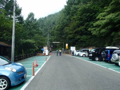 夜叉神の森駐車場