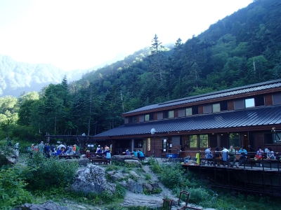 白根御池小屋 全景