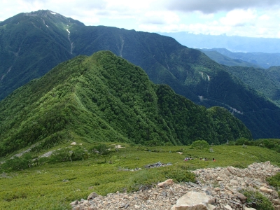 双児山へ続く稜線